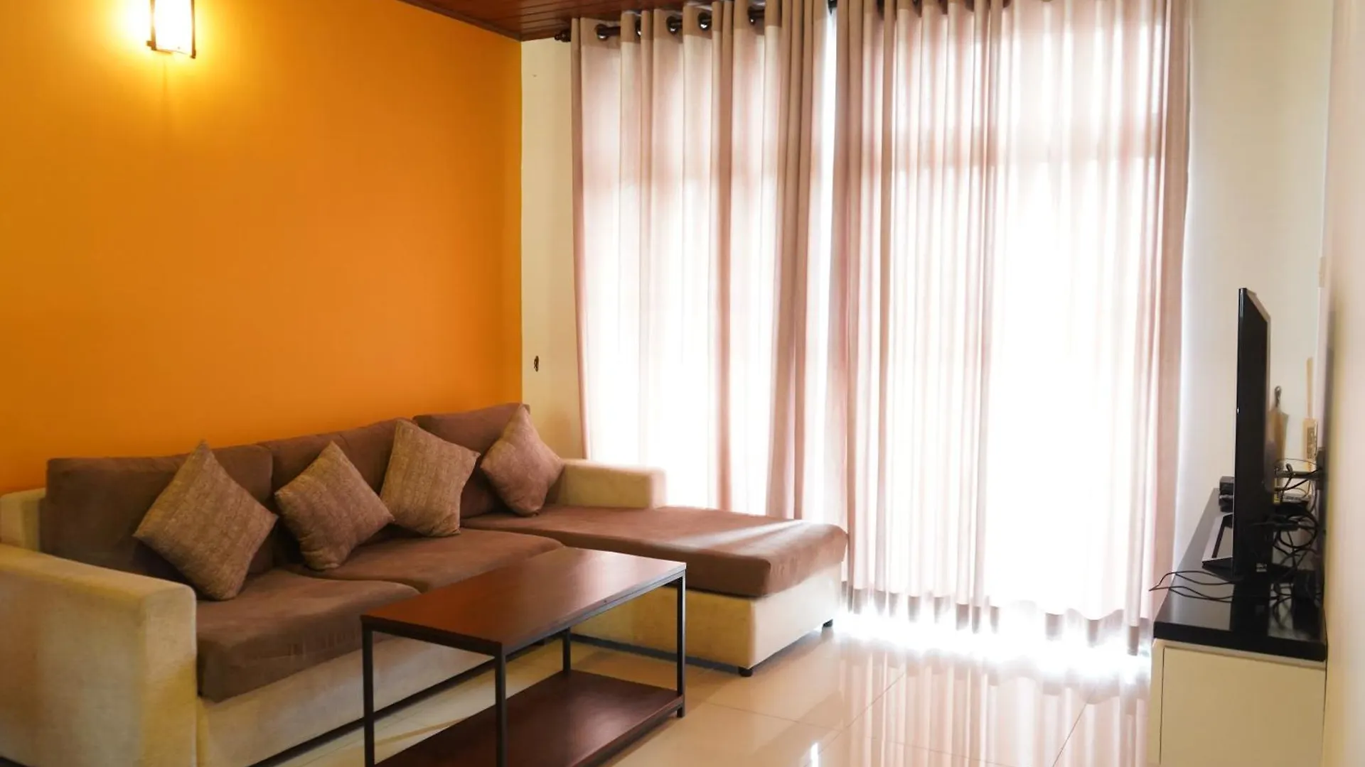Lake Infinity Penthouse Nuwara Eliya Apartment