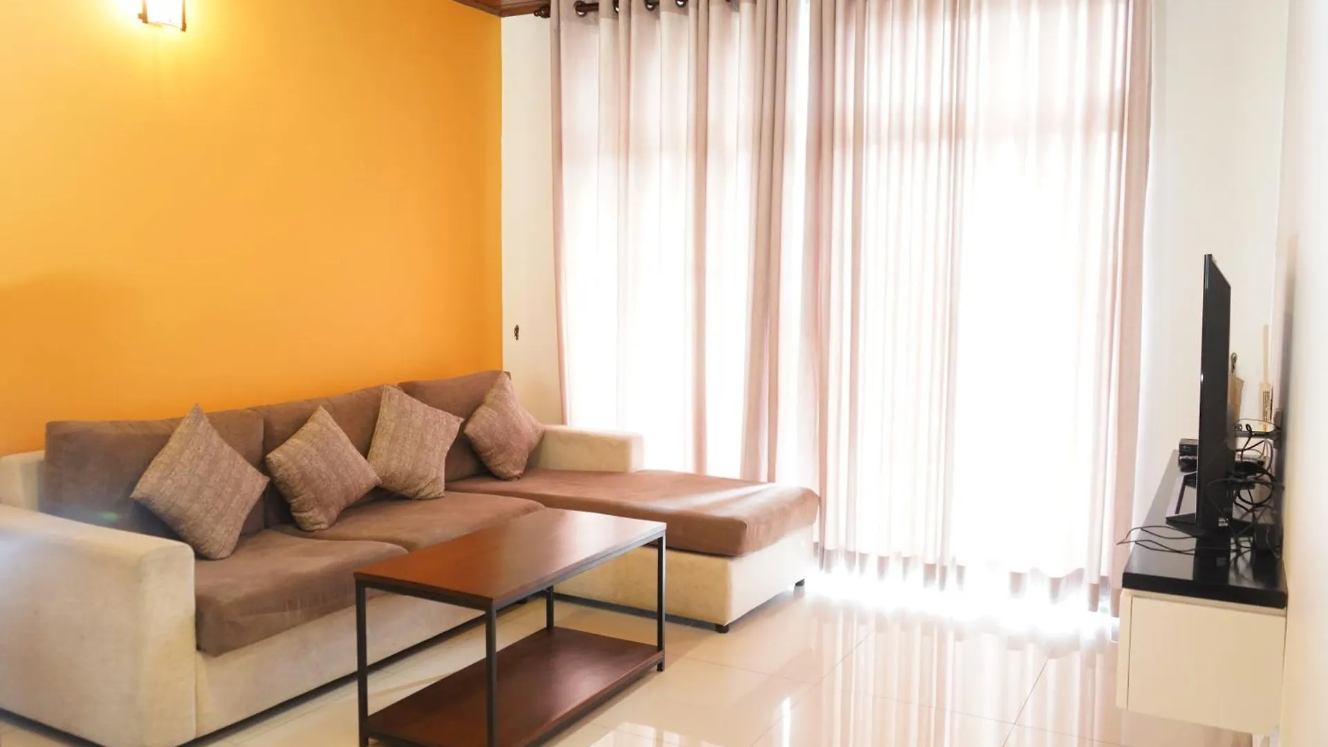 Lake Infinity Penthouse Nuwara Eliya